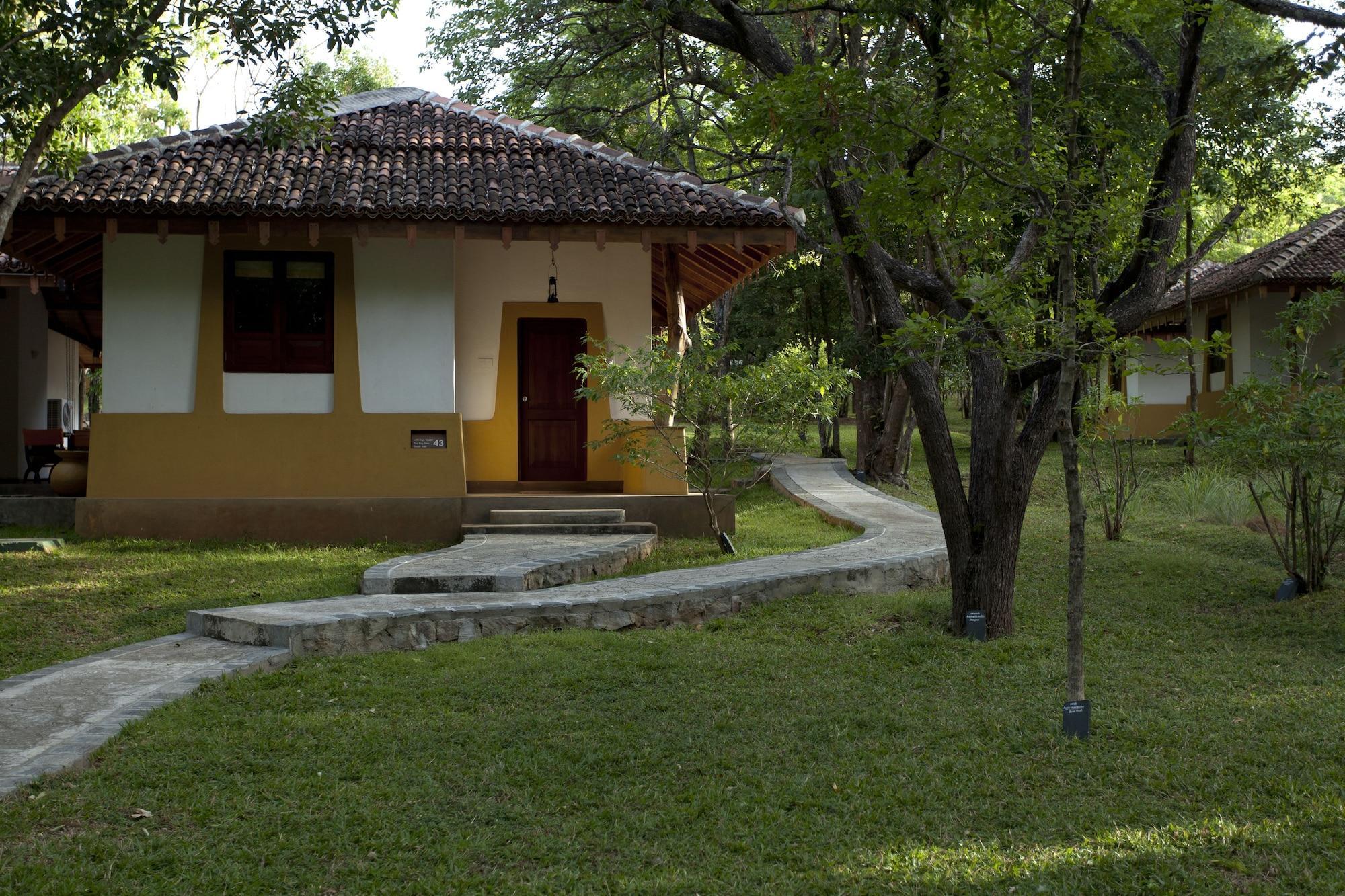 Amaya Lake Dambulla Hotel Sigiriya Exterior foto