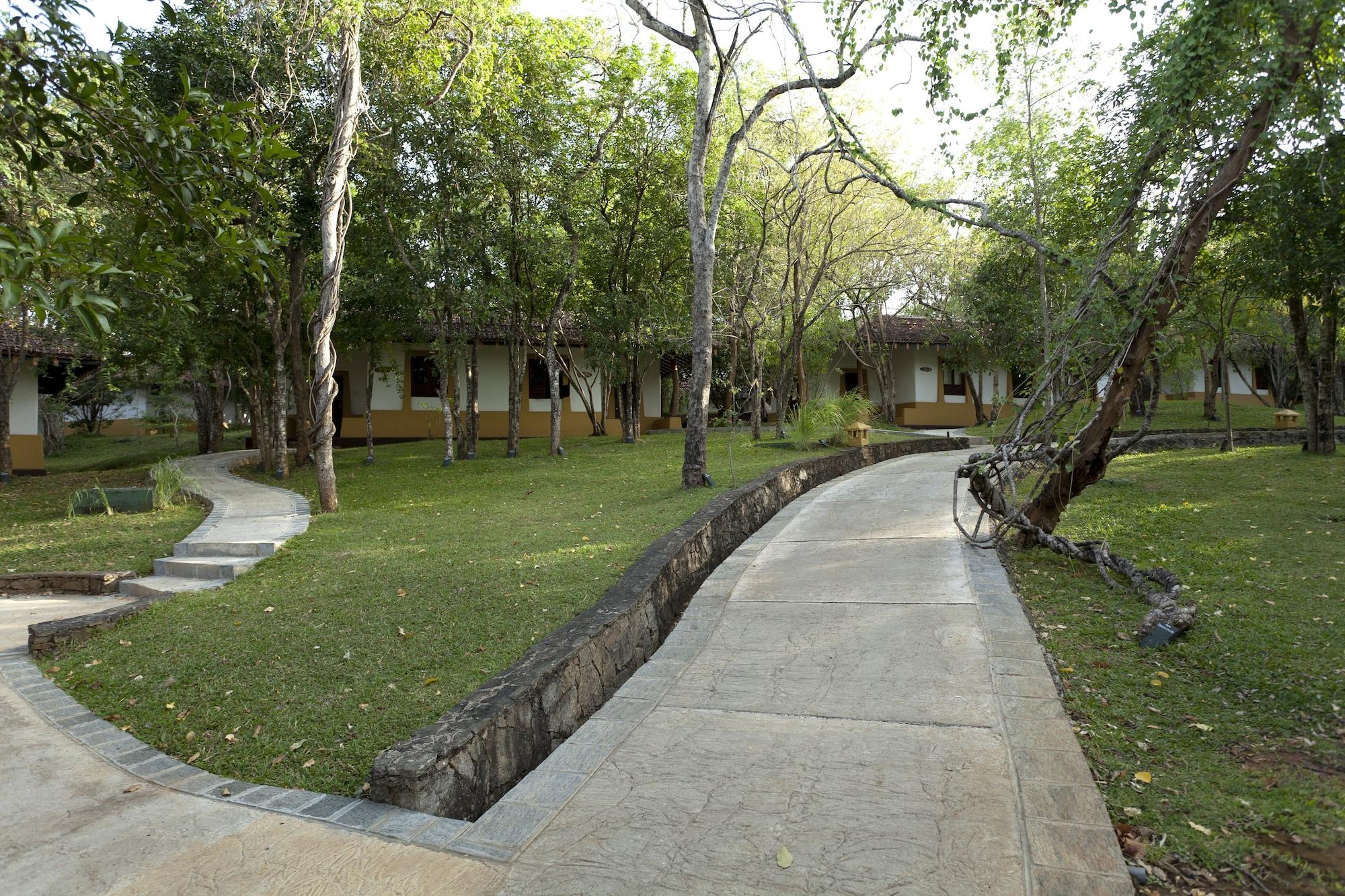 Amaya Lake Dambulla Hotel Sigiriya Exterior foto